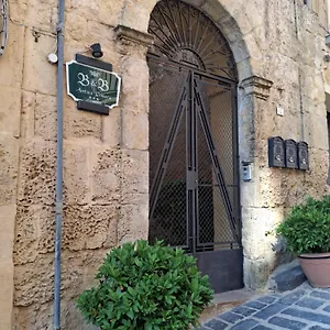 Antica Dimora Historic Building Bed & Breakfast